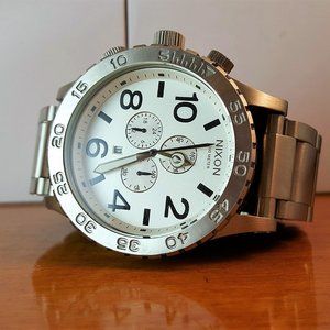 Nixon 51-30 Chrono Silver White face Men's Watch A083-100 A083100 new with tags
